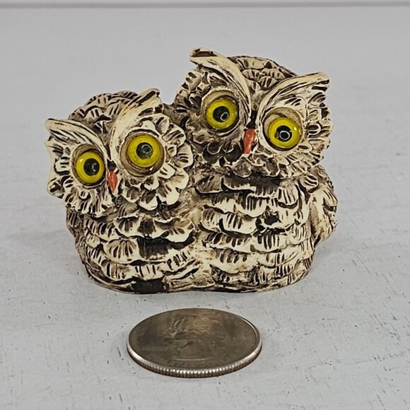 Vintage Owl Mom Baby Miniature Figurine Yellow Eyes Italy Signed - Picture 2 of 7